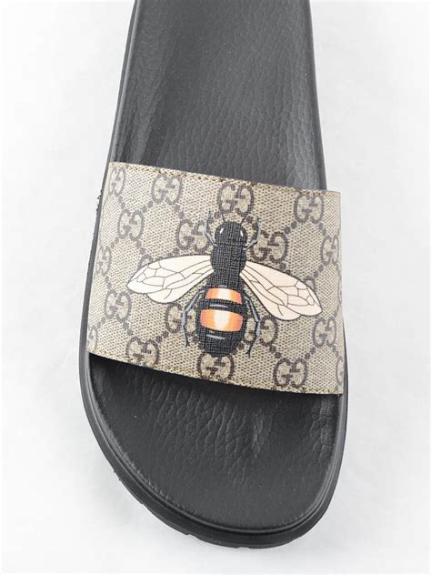 bumble bee gucci shoes|gucci flats with bee.